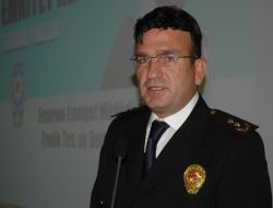 Özdemir sürücüleri uyardı